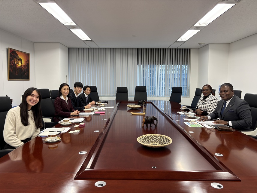 マラウイ大使館を訪問！